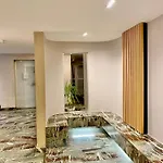 Le Berri Chic Studio-steps From Champs-elysees Apartamento