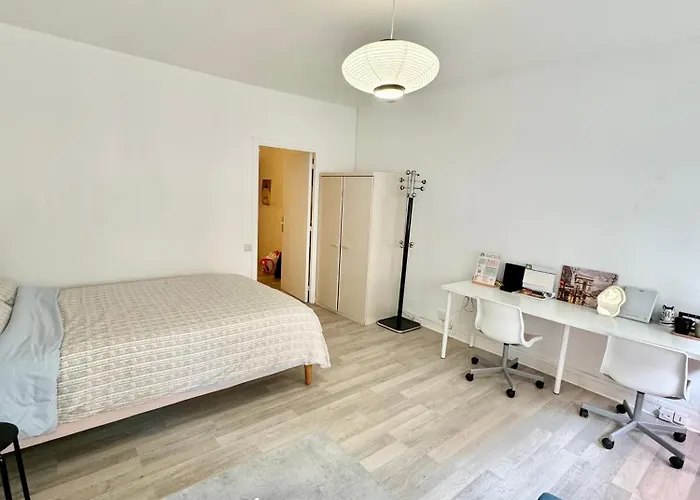 Le Berri Chic Studio-steps From Champs-elysees 아파트 파리