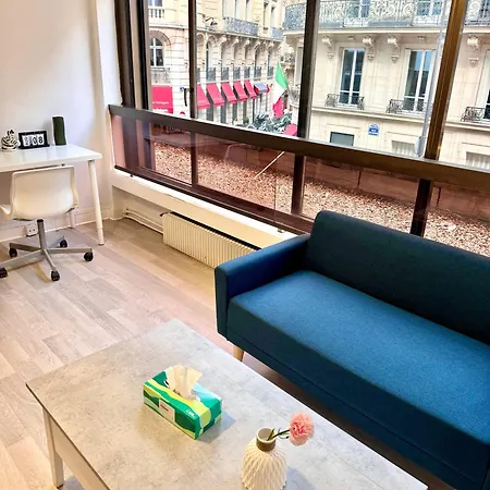 Le Berri Chic Studio-steps From Champs-elysees Paris