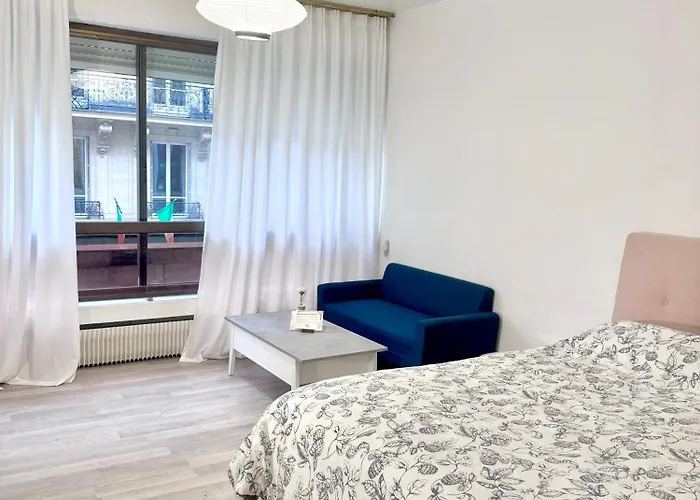 Le Berri Chic Studio-steps From Champs-elysees Διαμέρισμα Παρίσι