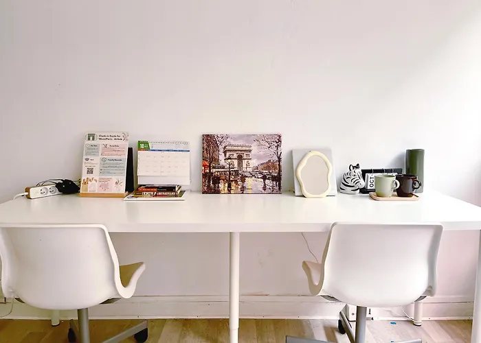 Le Berri Chic Studio-steps From Champs-elysees Διαμέρισμα
